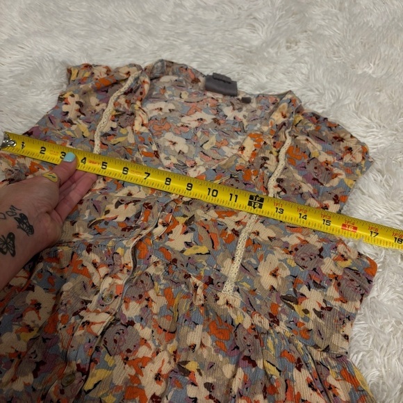 Anthropologie Vanessa Virginia Floral Cap Sleeve Babydoll Top Woman’s Size S - Picture 4 of 11